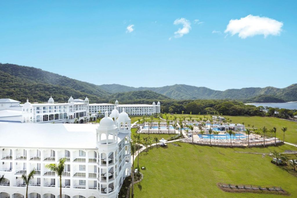 Riu Palace All Inclusive resort in Costa Rica